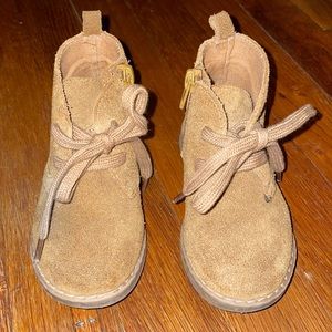 Gap brown suede shoes size 7
